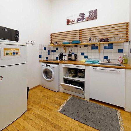 Peter'S Tower Apartments Prague Ngoại thất bức ảnh